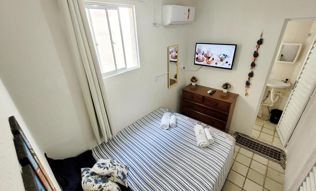 Porto Paraiso Hostel Порту-де-Галиньяш Экстерьер фото