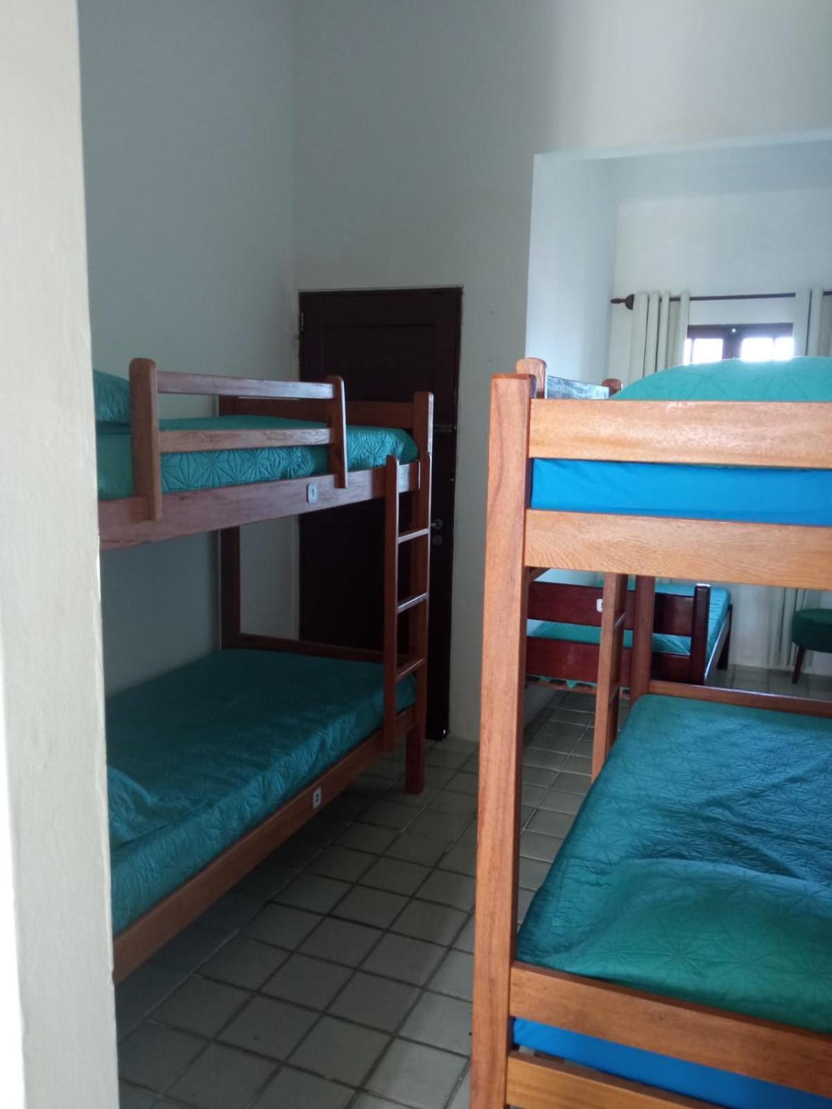 Porto Paraiso Hostel Порту-де-Галиньяш Экстерьер фото